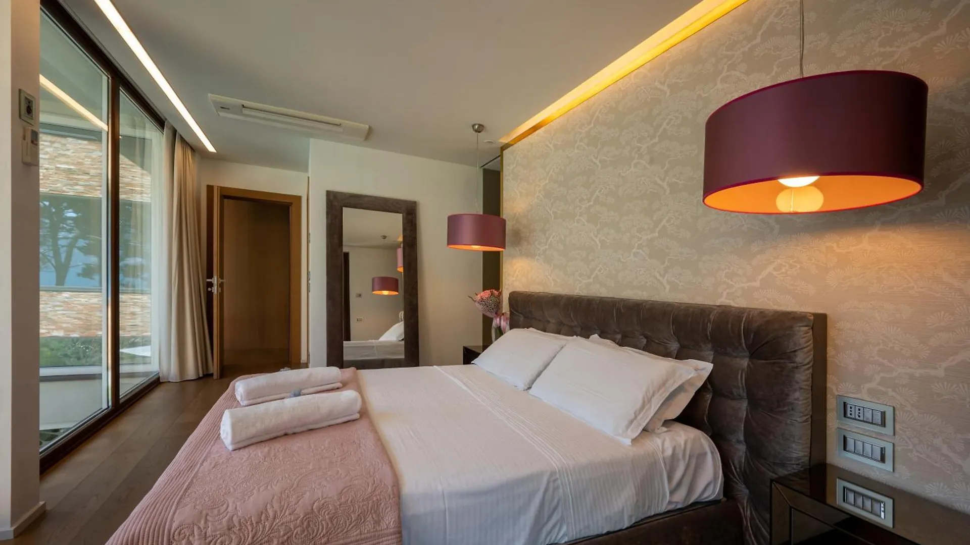 Apartamento Villa Koi - Where Luxury Meets Serenity Pianello Del Lario