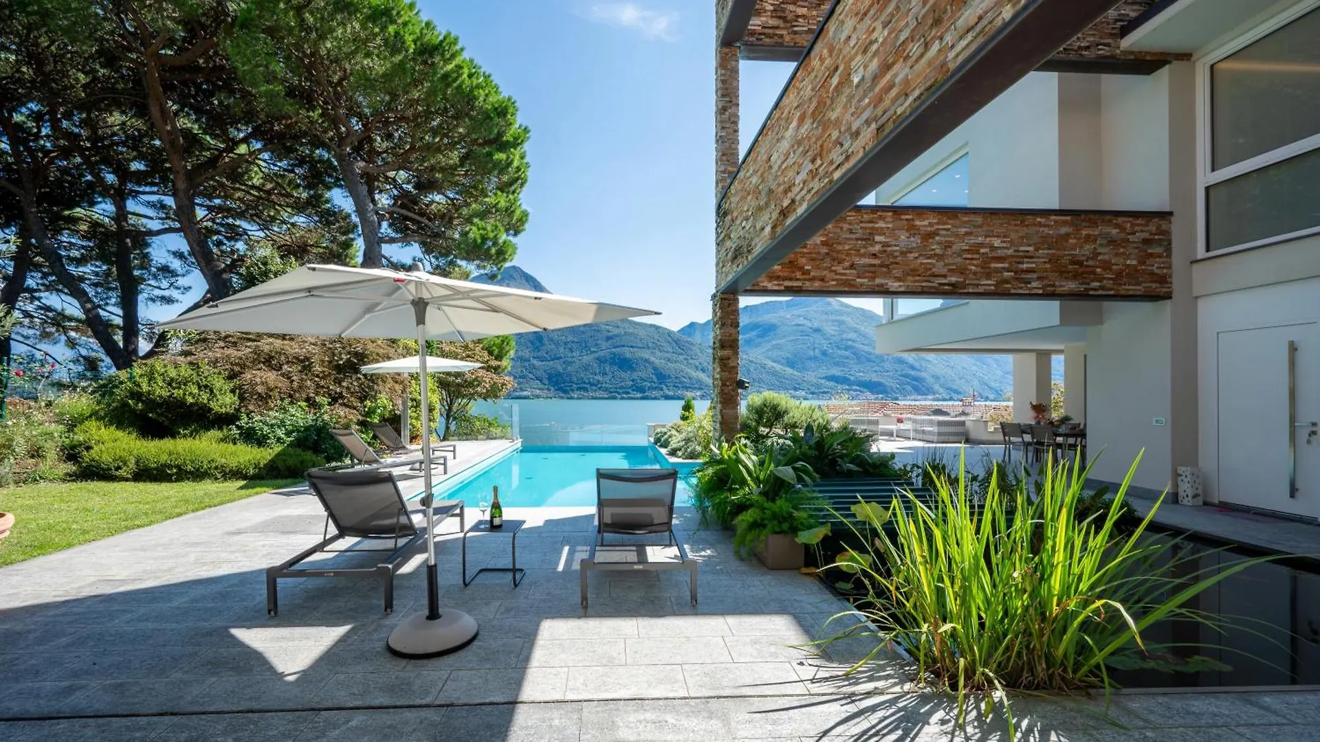 Villa Koi Una Terrazza Sul Lago Pianello Del Lario Appartement