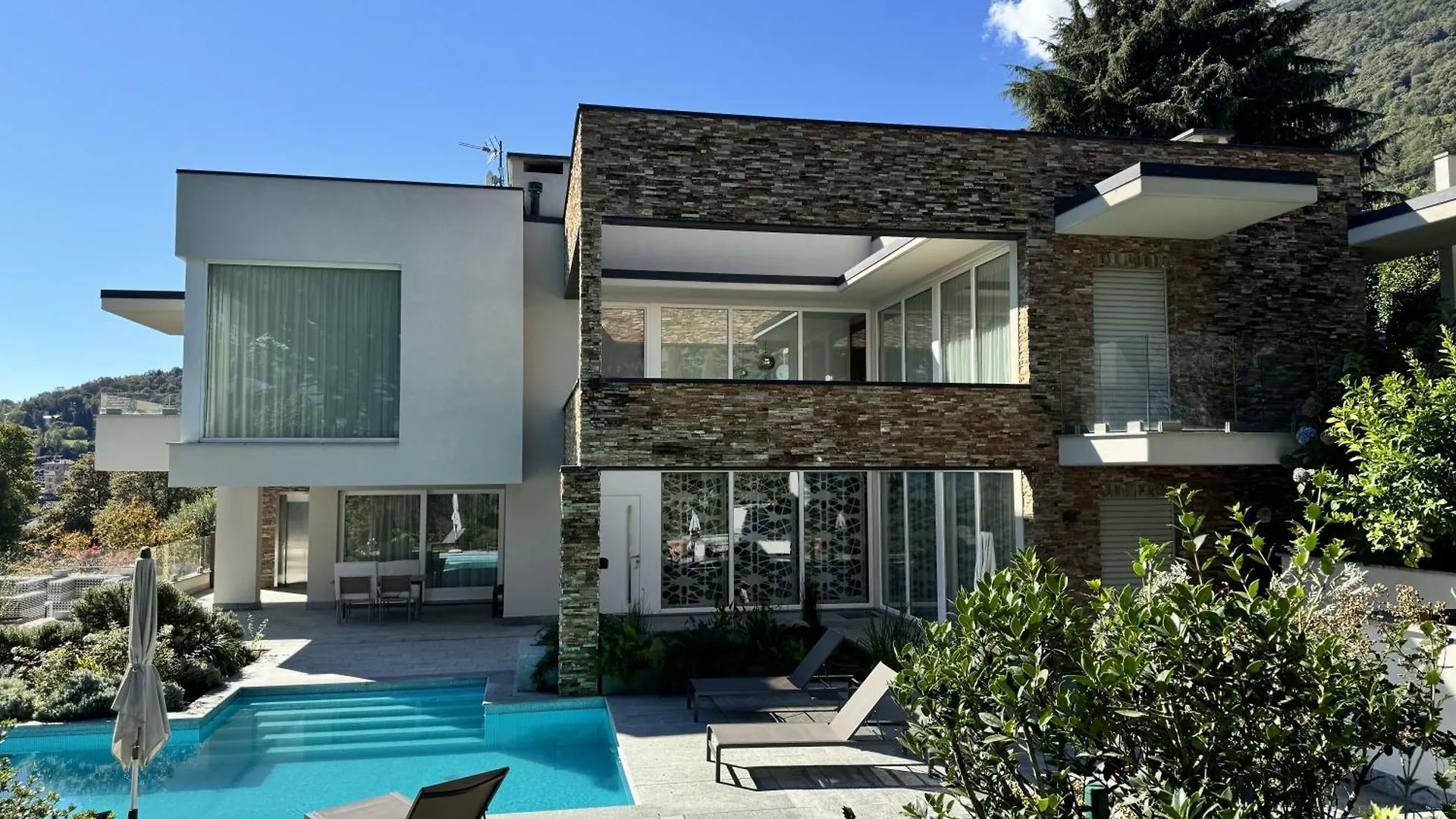 Appartement Villa Koi Una Terrazza Sul Lago Pianello Del Lario Italië